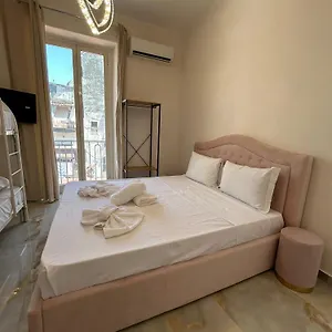 Appartamento Valentino House Vico Mattonelle 48, Napoli